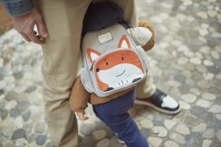 Malý batoh, Kočka